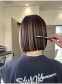 切りっぱなしボブ/ぱらぱらブリーチ