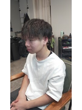 ヘアスタジオミニ(Hair Studio mini) 4ヶ月前にかけたパーマメンテナンス♪