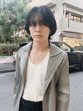 メゾンアクア 表参道(Maison ACQUA) =メンズボブ/フェザーパーマ／MEN’S HAIR/ブルーブラック