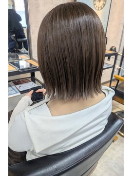 リム(RIM.) 【ヘイリーボブ/オリーブグレージュ/イルミナカラー】