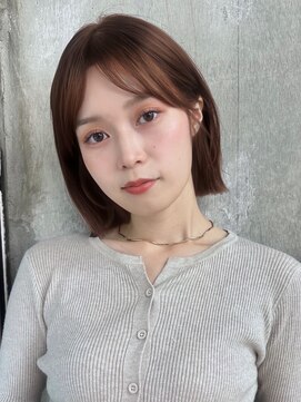 マレットヘア 切りっぱなし ボブ バーガンディ 小顔