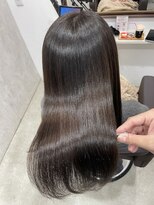 ラナ(Lana)&nbsp;【Lana】柔らかく馴染む、上品ナチュラルアッシュ