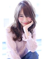 リリークラウン(Lily Crown)&nbsp;コテ巻きで作る波打カール