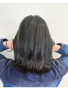 アンダーバーホワイト 金沢店(_WHITE) シークレットハイライトアッシュ