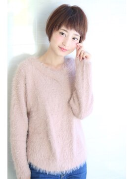 オーロ 緑地公園店(ORO) ことりベージュネイビーカラー毛先パーマ小顔ワンサイドショート