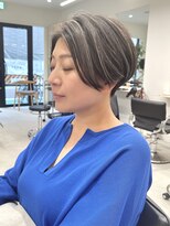 グラフ 銀座(GRAFF) 【ハイライト】刈り上げショート/ハンサムショート /白髪ぼかし