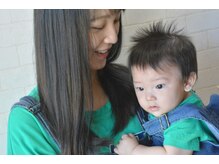 ドットスリー(・・・)の雰囲気（お子様とご一緒でも髪質改善をご提供できます。）