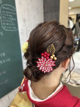 レッドカーペット(Red Carpet) 【Set】2024年成人式