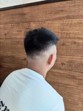 カズヘアー(kazu-hair) ソフトモヒカン風フェードカット
