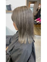オリビアヘアー(OLIVIA HAIR) ブルベにオススメ濃いめグレー