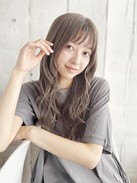 ナル 宇都宮(nalu) 透け感グレージュのセミウェットアレンジ