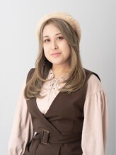 グランディーヌ(GLANDINE) 三村 彩音