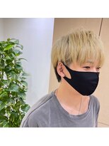 アオ 岡野 横浜(a-o)&nbsp;【安藤貴志】ハイトーンブロンドx耳掛けマッシュスタイル＊