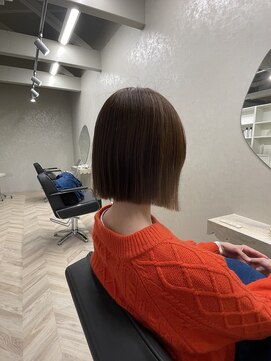 モニュメント(Monument) 赤みやオレンジが気になる方必見！