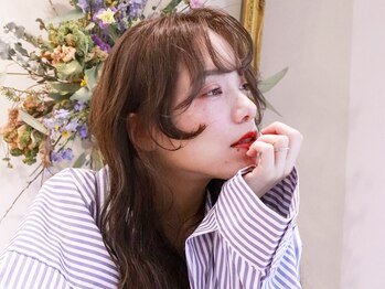 シア 新越谷店(SHEER)の写真/《新越谷駅徒歩1分》印象を決める顔周りのカットで小顔効果◎朝のスタイリングも簡単♪マスクとの相性も◎