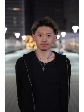 クロムトウキョウ ザ バーバー ネオン 新宿店(CHROM TOKYO the Barber ne/on) リバースパーマ