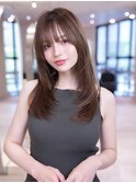 20代30代　レイヤーカット　ザクザクレイヤー　透明感カラー