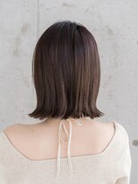 エレノア 自由が丘店(Eleanor) 自由が丘/切りっぱなしボブ/トリートメント/イルミナカラー