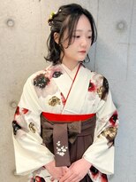 アンド アノン(and anon)&nbsp;袴 卒業式 ハーフアップ 和装ヘア 三つ編みヘア 着付け