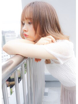 アマンドール(Aman D'or) 似合わせシースルーぱっつん×ラベンダーベージュ