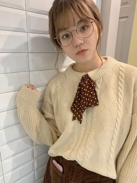 ハブ(hub) おくれ毛ハイトーン【hub(hair)天神今泉】