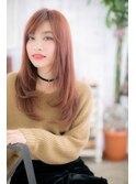 くすみピンクでツヤ感フェミニンストレートレイヤーb1