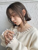エムクランメイクス 原宿 表参道(m.clan MAKE'S)&nbsp;切りっぱなしボブ透明感カラーサイドバング小顔ヘアオフィスヘア