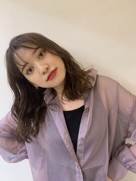 バズ(BUZZ) ミディアム×ブラウンカラー★鈴木千裕