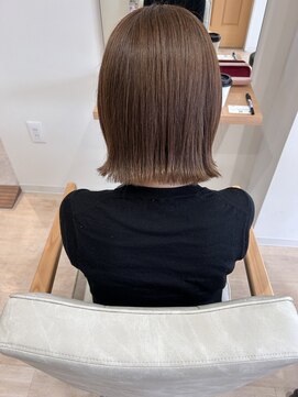ポルカドット 豊橋店(Polkadot) 明るめ切りっぱなしボブ