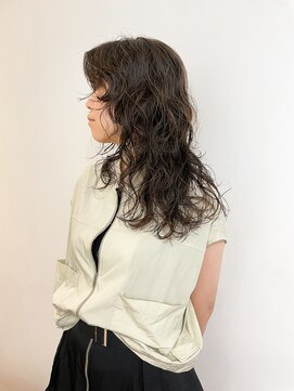 ムク(muku) ロングウルフパーマ