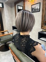 サニー 渋谷(SUNNY)&nbsp;バレイヤージュ、ハイライト、レイヤーロング、グレーベージュ