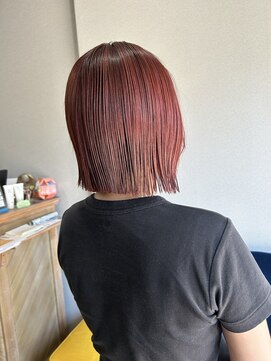 ディーバ(diva) ピンクカラー×パツっとボブ