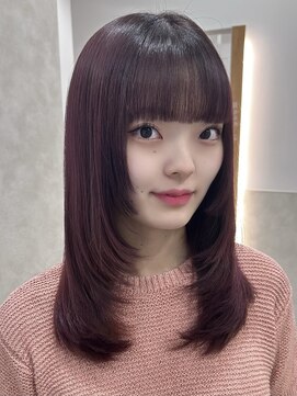 ジーナ 渋谷本店(Zina) 【 カシスレッド×レイヤーカット 】