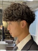 秋田波巻きパーマシャドウパーマメンズマッシュウルフ刈り上げ