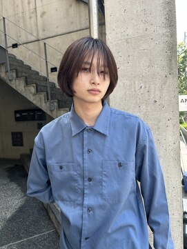 メゾンアクア 表参道(Maison ACQUA) =メンズボブ/スパイキーショート/ブルーブラック／MEN’S HAIR
