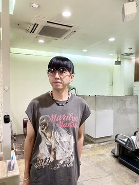 ピエドプールポッシュ(PiED DE POULE POCHE) マッシュショート