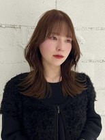 ヨーク(YOKE)&nbsp;ミディアムレイヤーくびれヘアダブルカラーヘーゼルブラウン