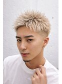 【渋谷　メンズ　ホワイトベージュ×スキンフェード】　短髪