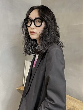 シーカ(siika) ハードパーマ/パーマ/ニュアンスパーマ/くるくるパーマ