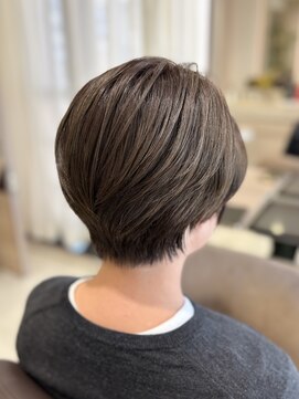 アンベリールフルー(EMBELLIR fleur) 乾かすだけでまとまる◎透明感カラー|30代|40代|50代