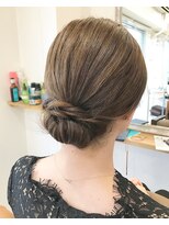 レンク(LENC)&nbsp;Coast.ヘアアレンジ×大人シニヨン×ノームコア×結婚式ヘア