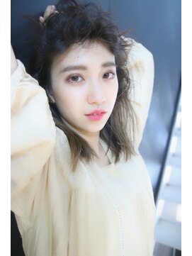 ブーケ(BOUQUET) アップバングオルチャンミディアムヘアー