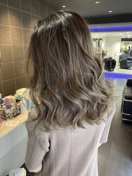 ブルーバイブレーション BlueVibration ハイライト＿グラデーション＿ベージュ