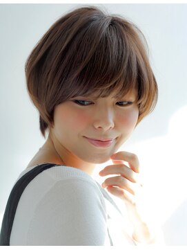 アフロート ギンザ(AFLOAT GINZA) 【小鳥居】大人可愛い艶カラーショート30代40代50代