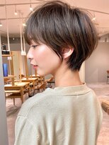ビューイースト 亀戸 錦糸町(VIEW EAST) マッシュショートボブ/フェザーバング/カーキグレージュ