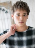 外国人風ハイトーンカラーのカジュアル耳だしショートヘアf仙台