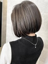 ベア(Bear)&nbsp;ショートボブハイライトハイトーンケアブリーチダブルカラー