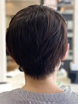 ヘアークリアー せんげん台 ミセス 襟足くびれショート 清潔感UP 40代50代60代