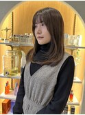 顔まわりレイヤー×ナチュラルブラウンベージュカラー
