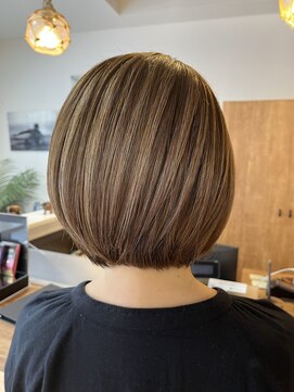 バイエイト 野並店(By Eight) ハイライト×ベージュ